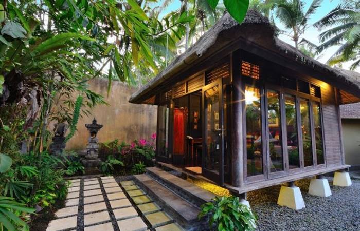 Bali style house, nice to stay