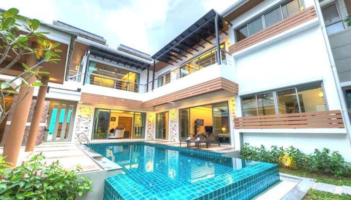 House for sale in Phuket by the sea